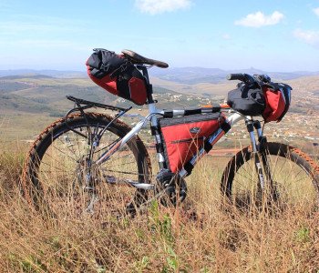 La checklist complète de l'équipement de cyclotourisme