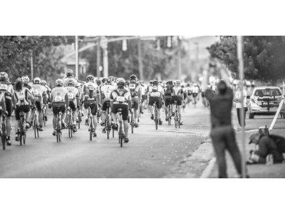 Ottimizza il tuo rifornimento in bicicletta per il triathlon: Consigli su cosa e come mangiare