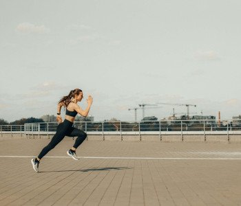 Triathlon : Y a-t-il une Morphologie Idéale pour Exceller ?