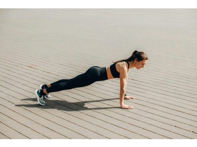 Comprendi come funziona la contrazione muscolare e il suo ruolo fondamentale nelle prestazioni sportive. Una guida per triatleti e trail runner.