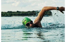 Improve Your Swimming Performance for Triathlon: Discover Effective Exercises and Training Plans for the Water Segment