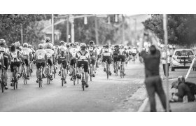 Optimize Your Triathlon Bike Nutrition: Learn What and How to Eat for Energy and Performance