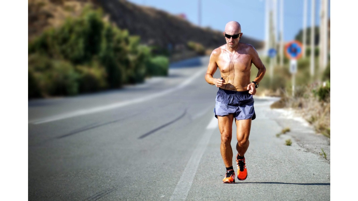 Scopri l'importanza della resistenza fondamentale nella corsa: Correre lentamente per migliorare