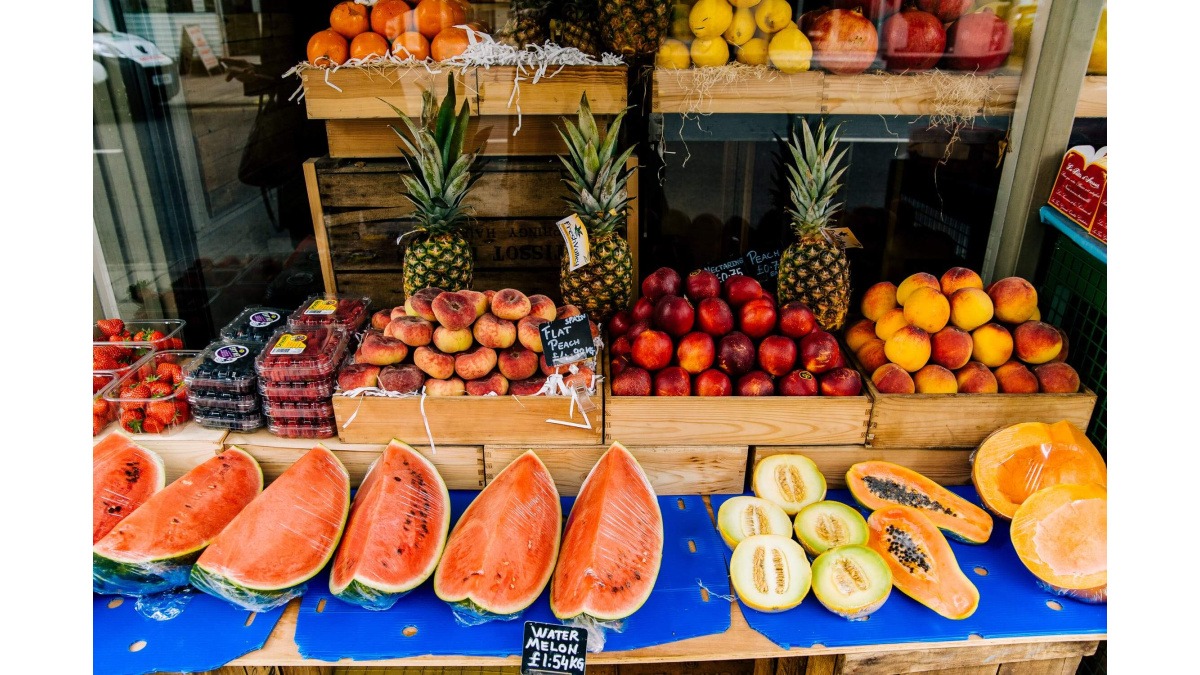 Scopri come scegliere la migliore barretta energetica in base alle tue esigenze: prima, durante e dopo l'attività fisica. Guida completa con consigli nutrizionali e confronto.