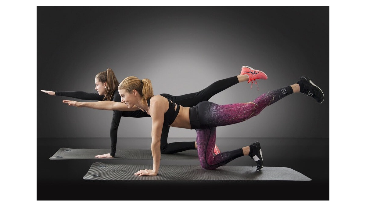 Scopri l'importanza della preparazione fisica generale (PPG) nel triathlon, i suoi benefici, gli esercizi chiave e come integrarla nel tuo allenamento.