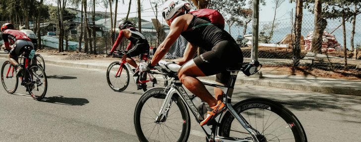 Allures Triathlon : Le Guide Essentiel pour une Course Parfaite