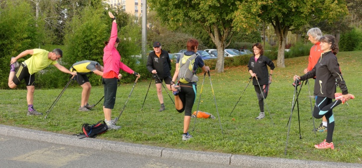 9 Best Stretches for Power Walking