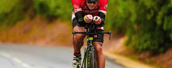 Entraînement polarisé vs pyramidal en triathlon : lequel choisir pour progresser efficacement ?