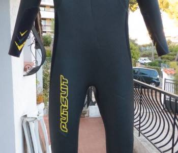 Combinaison et neoprene