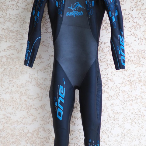 67-combinaisons-neoprene-sailfish 1.jpg